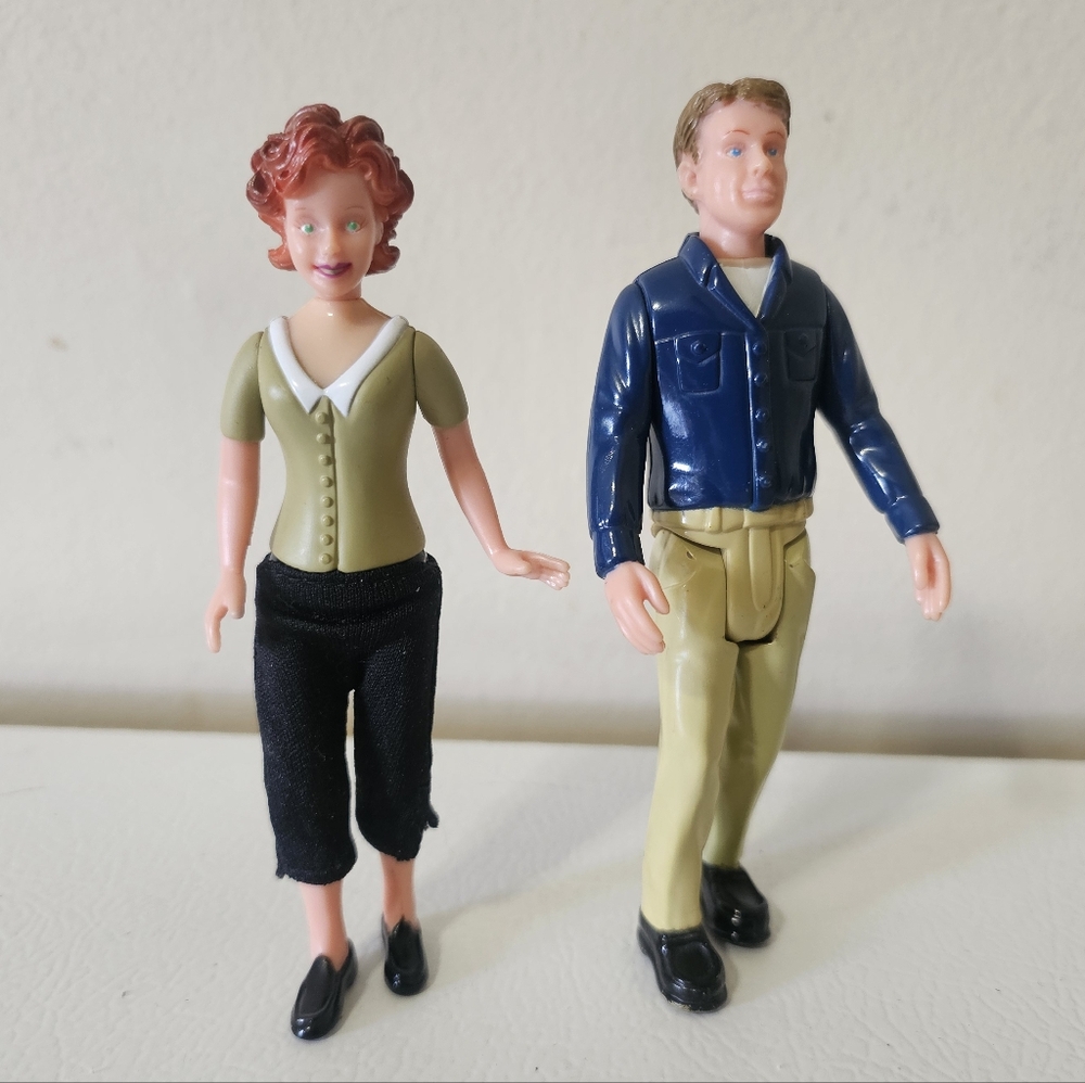 Vintage 1971 Loving Family Seven Towns Set Of 2
